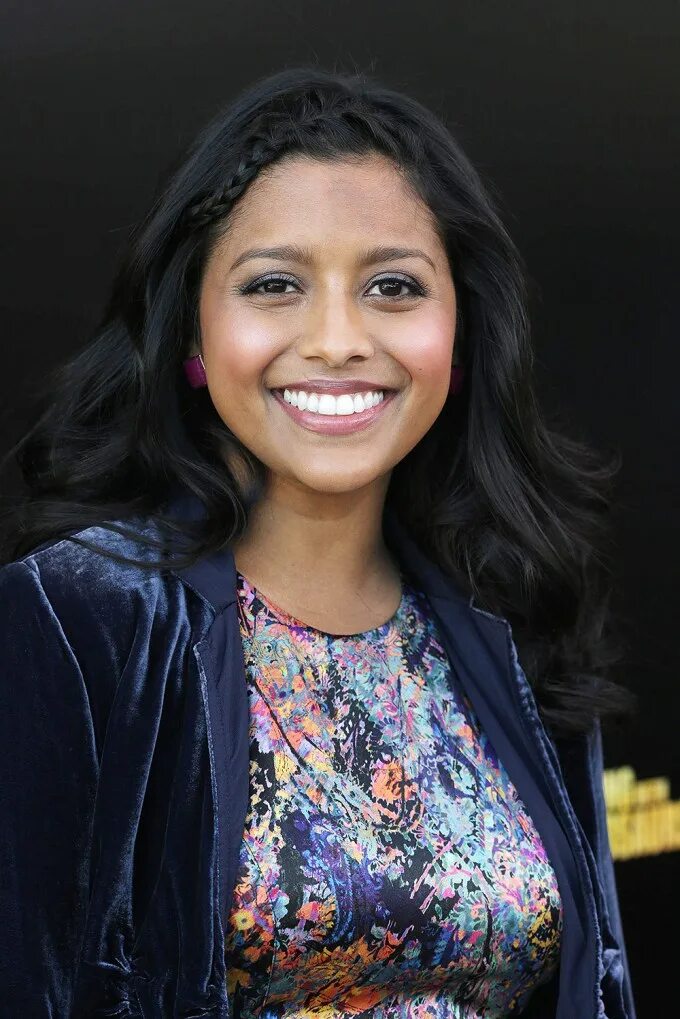 Тия сиркар hot. Тия сиркар hot. Tiya sircar. Тия сиркар ножки. Тия сиркар.