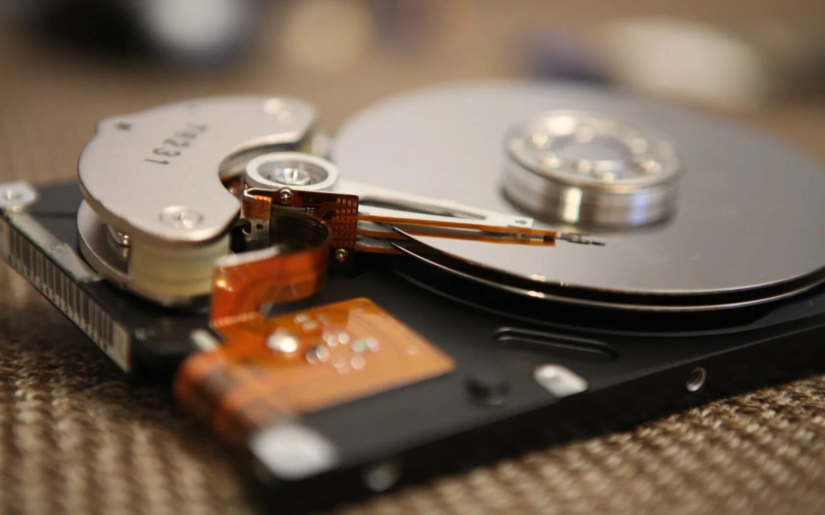 Ntfs hdd. Жесткий диск. восстановление данных с жесткого диска. жесткий диск или винчестер. производители hdd.