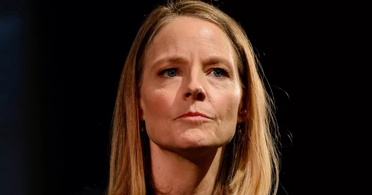 джоди фостер 2023