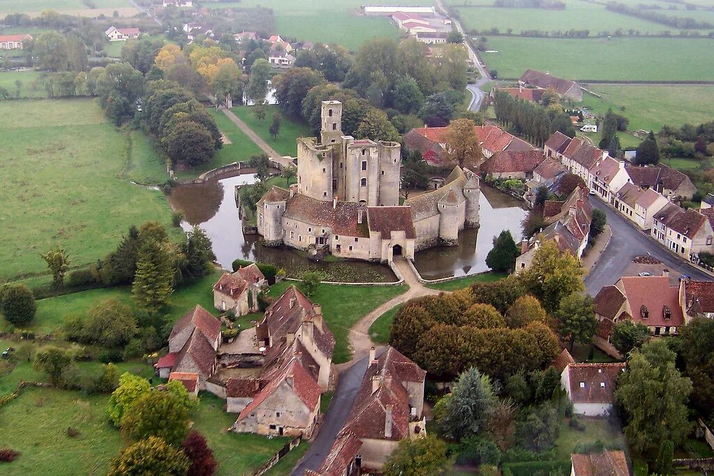 100 castles. 100 castles