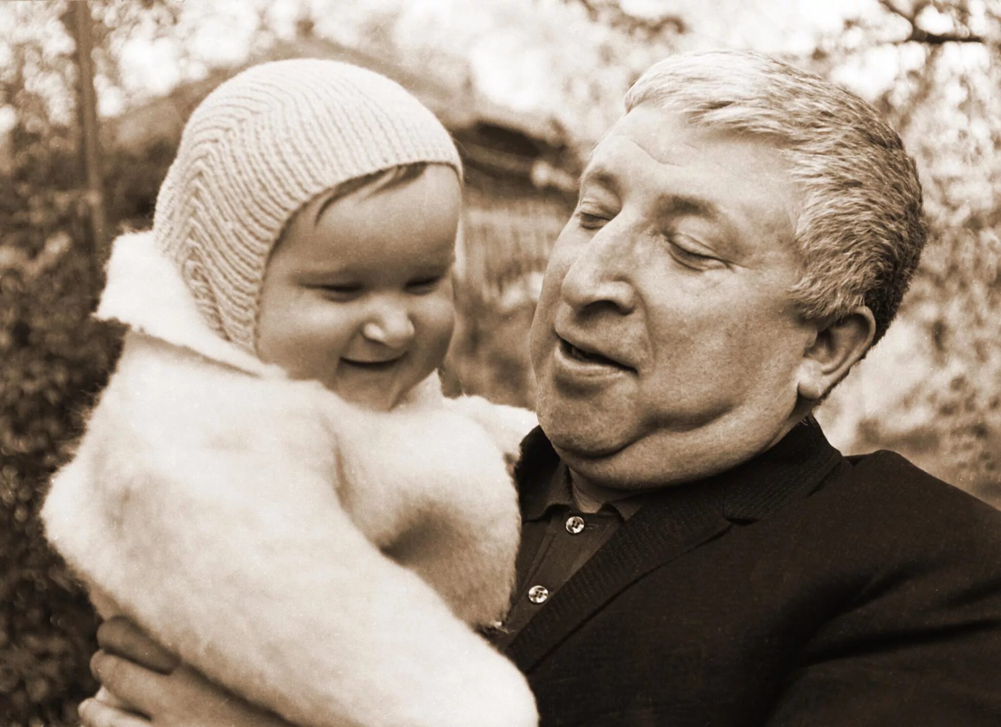 отец его тоже был. хоббит мем трандуил и леголас.