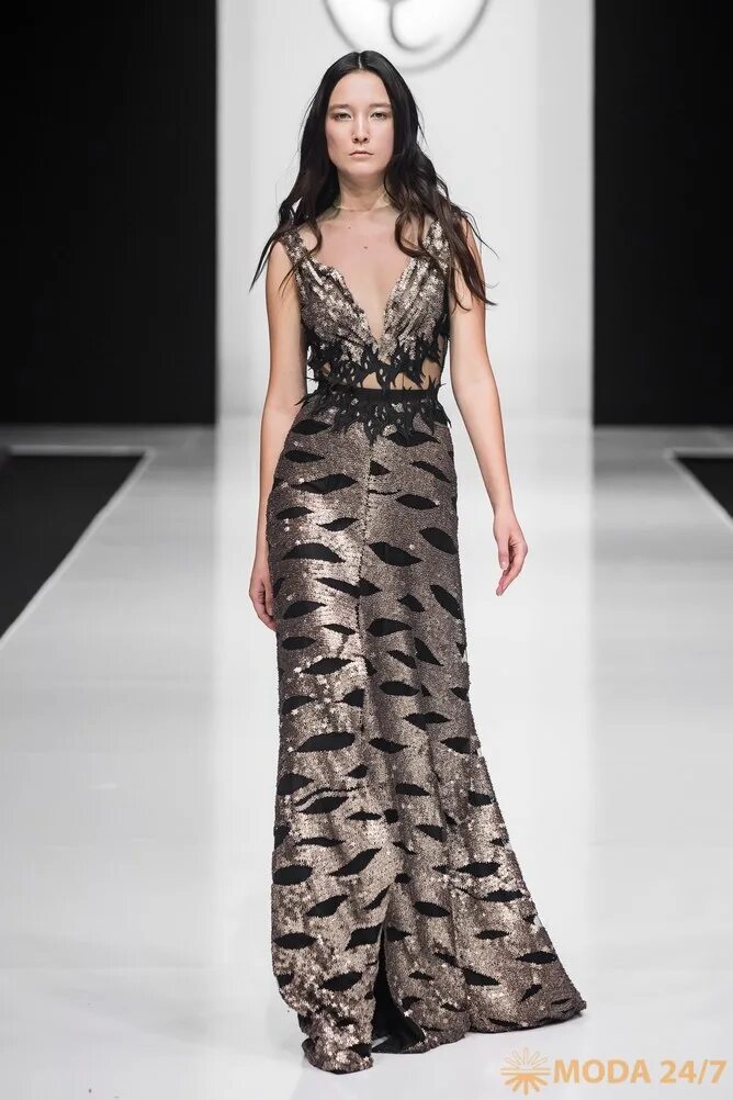 Monique lhuillier платья вечерние. Вечерние платья от дизайнеров. Saiid kobeisy дизайнер. Elie saab платья 2016. Вечерние платья от saiid kobeisy.