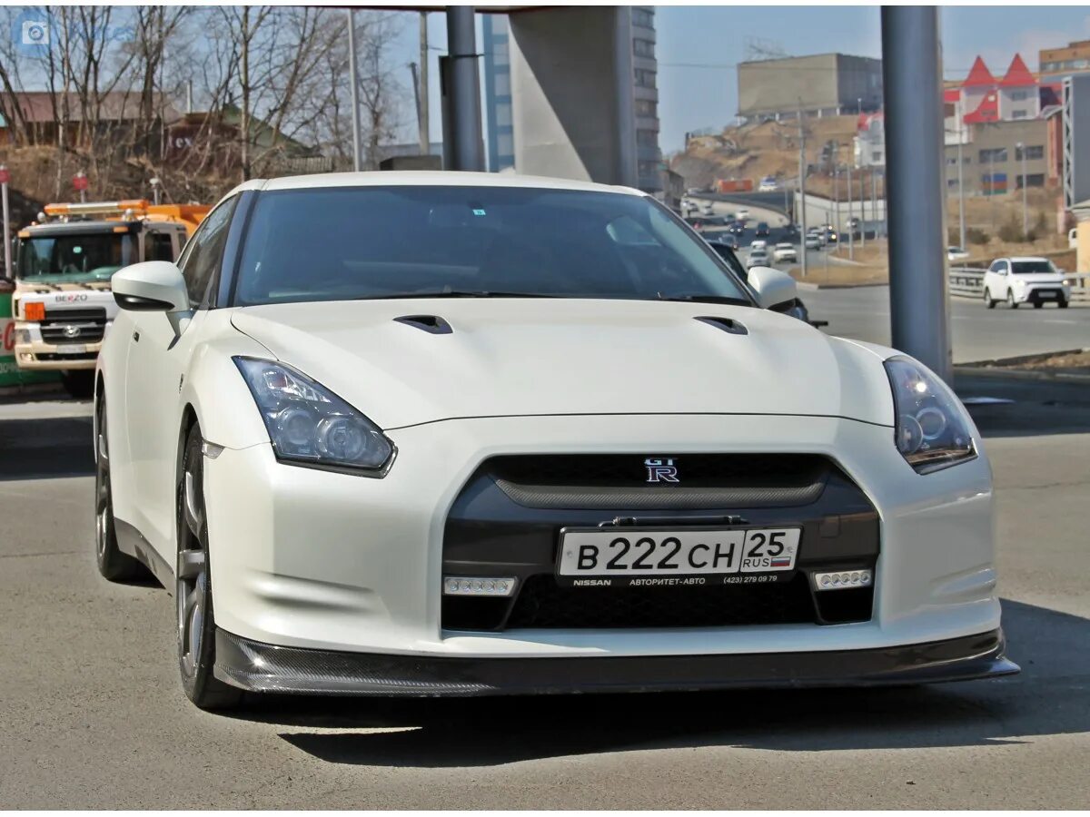 Автомобиль 25. 533 Ниссан ГТР 95 регион. Ниссан ГТР 25. Ниссан ГТР 05 регион. Nissan GTR регион 799.