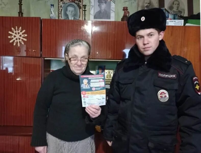 Сотрудники полиции вологда торжественное. Сокольское полиция. Сокол полиция. Гарнизонный инструктаж вологда. Сокольское полиция.