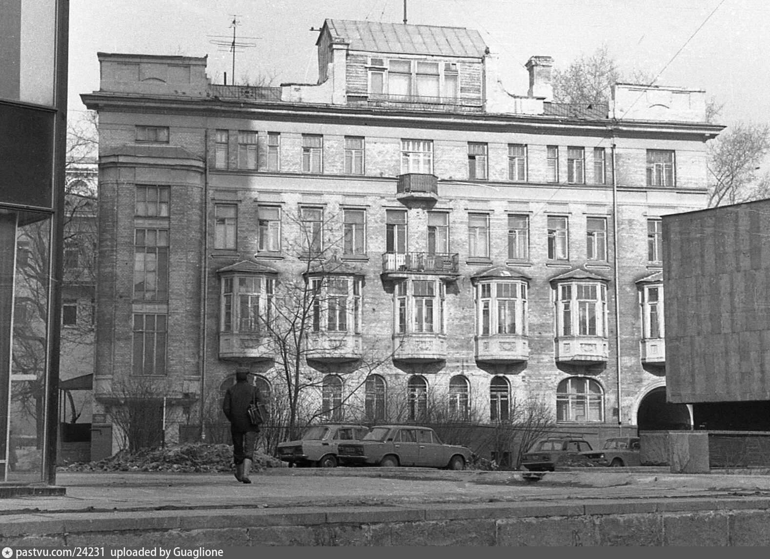 Большая Молчановка дом 12. Москва большая Молчановка. Улица большая Молчановка. Большая Молчановка 12с1.