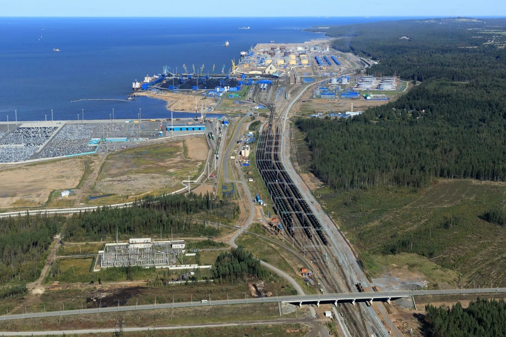 порт усть луга ленинградская область. усть луга вакансии вахта. усть луга вакансии вахта. кингисепп порт усть-луга. терминал ультрамар усть луга.