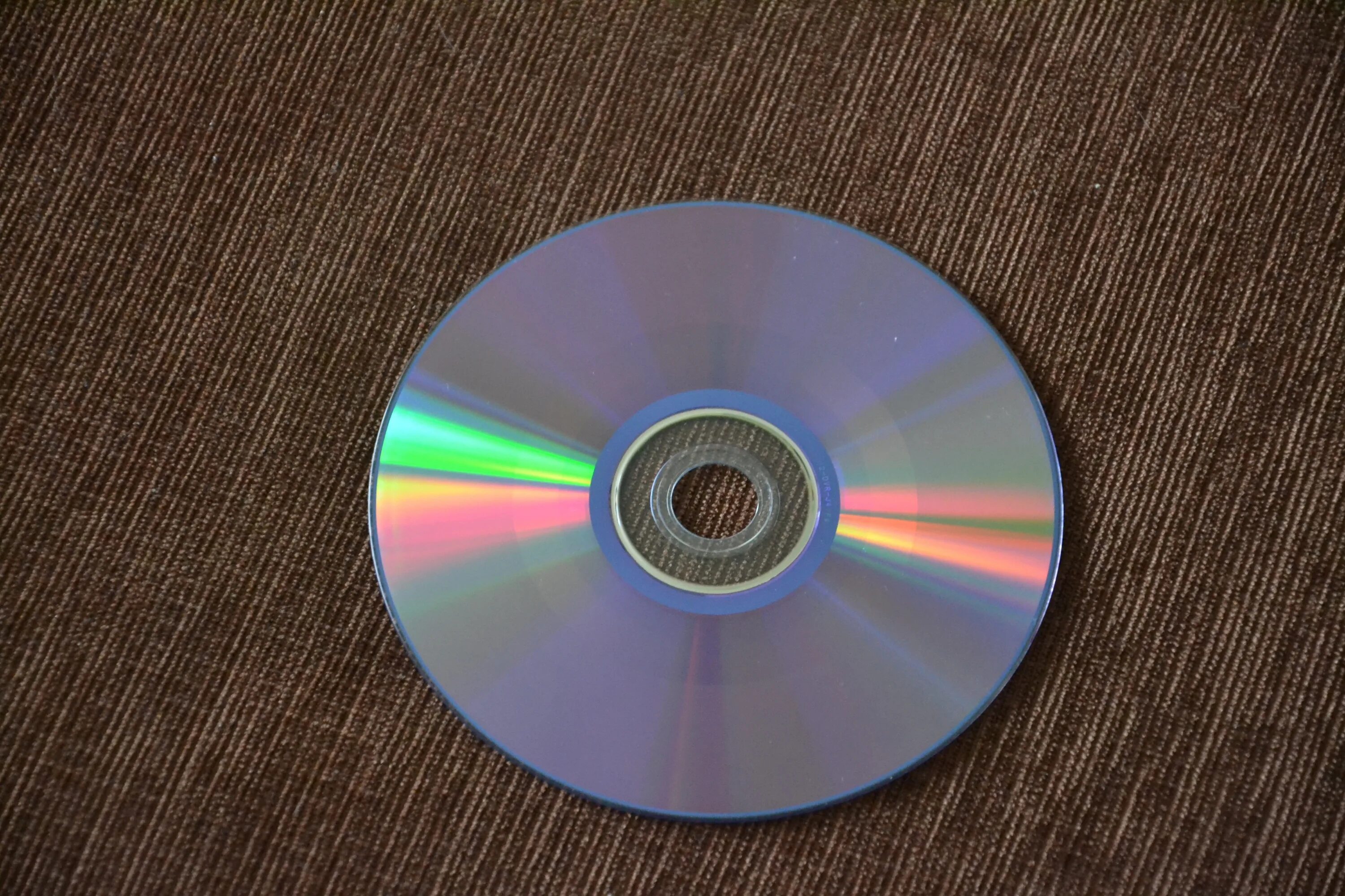 Компакт-диск (CD-ROM). CD ROM x3. Компакт SD Disk. CD (Compact Disk ROM).