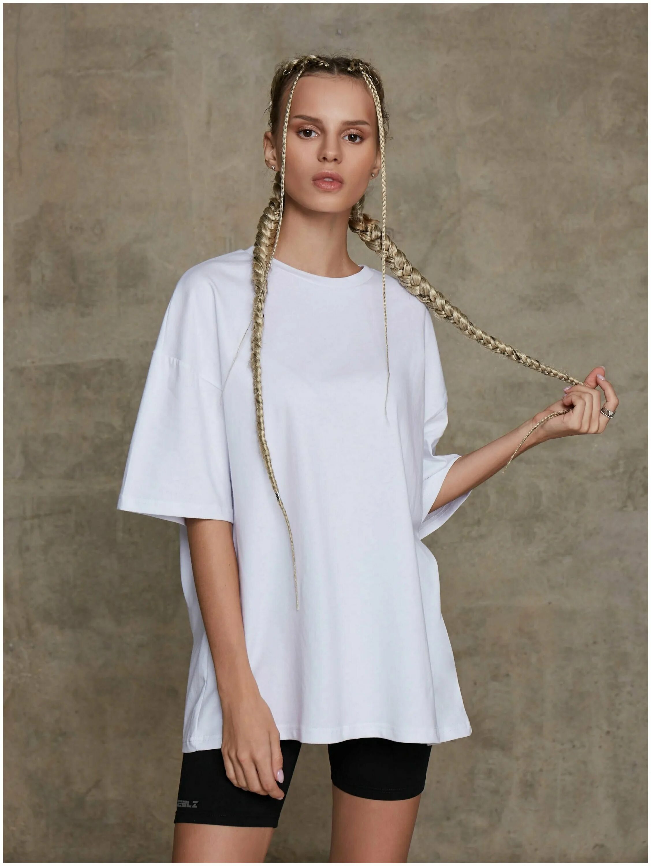 майки оверсайз женские. майки оверсайз женские. однотонные футболки женские оверсайз. майки оверсайз женские. футболка oversized weekday.