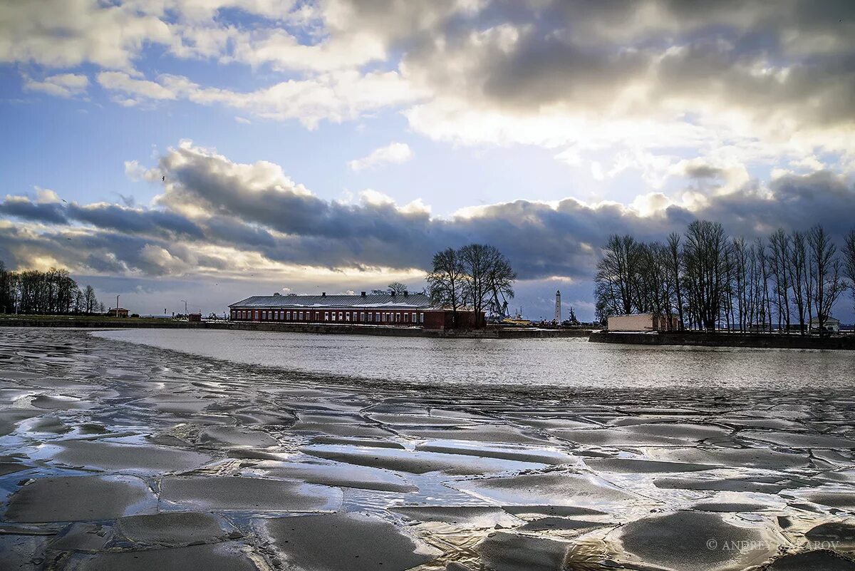 Финский залив Кронштадт. Балтийское море Кронштадт. Финский залив Кронштадт море. Котлин финский залив.