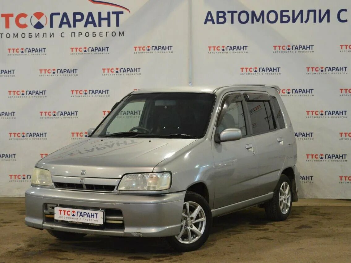 Ниссан бу краснодарский край. Nissan Cube z10. Ниссан куб 2000 белый. Повторитель Nissan Cube z10. Ниссан куб серый цвет.