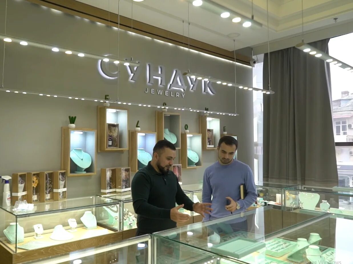 Золото 585 дербент. Серебряное украшение дербент. Серебряные изделия дагестана. Золото дербент магазины. Ювелирный дербент.