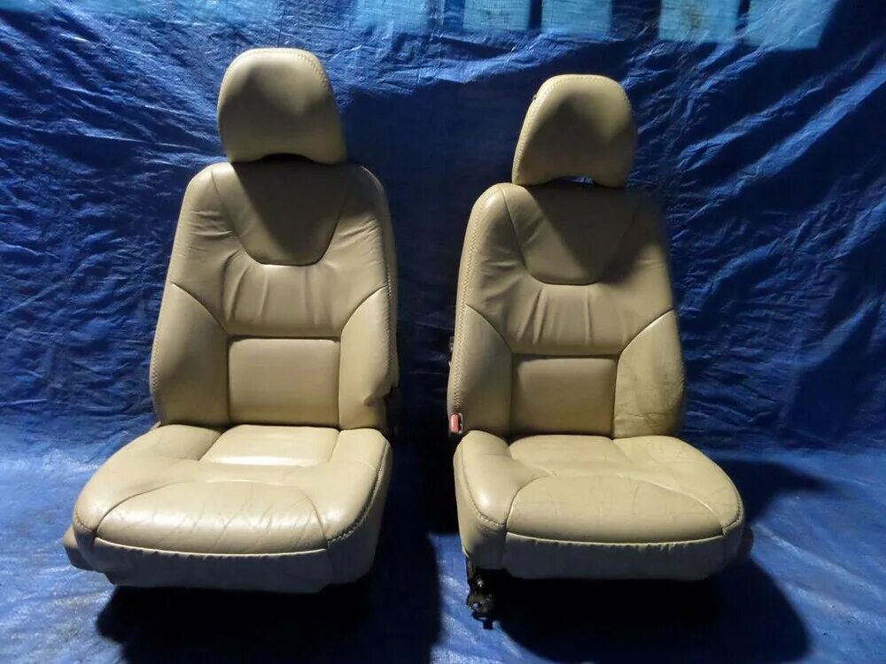 Volvo xc70 сиденья. Бу сиденья вольво. Обшивка сиденья volvo s80 ii. Сиденья volvo xc90. Сиденья volvo s60.