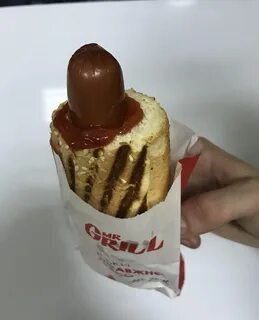 Дог на заправке