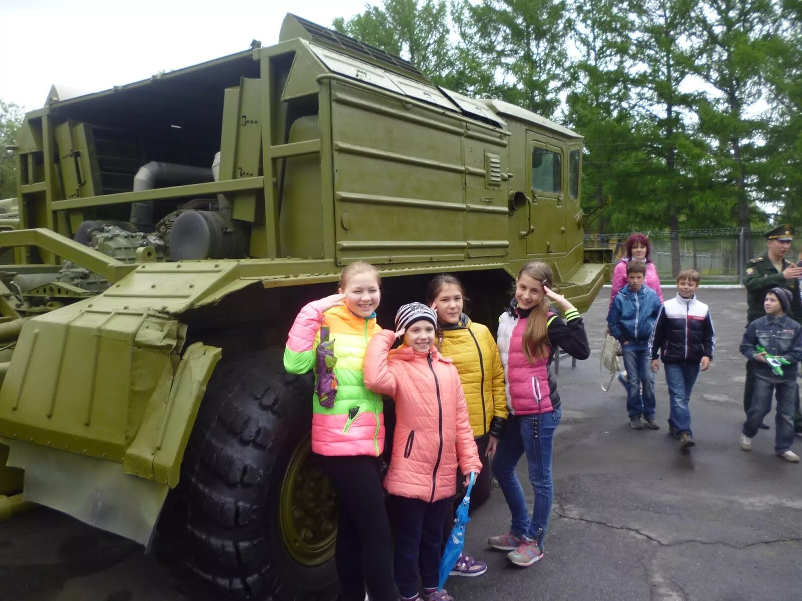 Челябинск учебный центр автобронетанковых войск. Челябинское автобронетанокво е училище. Автобронетанковая учебка Челябинск. Автобронетанковые войска в Челябинске.