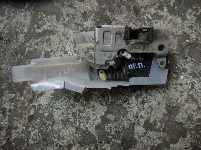 задний левый замок двери рено симбол 2007 год. электро замок двери рено симбол 2008. замок двери рено симбол. замок передней левой двери renault clio 2 2002. Renault symbol замок передней левой двери.