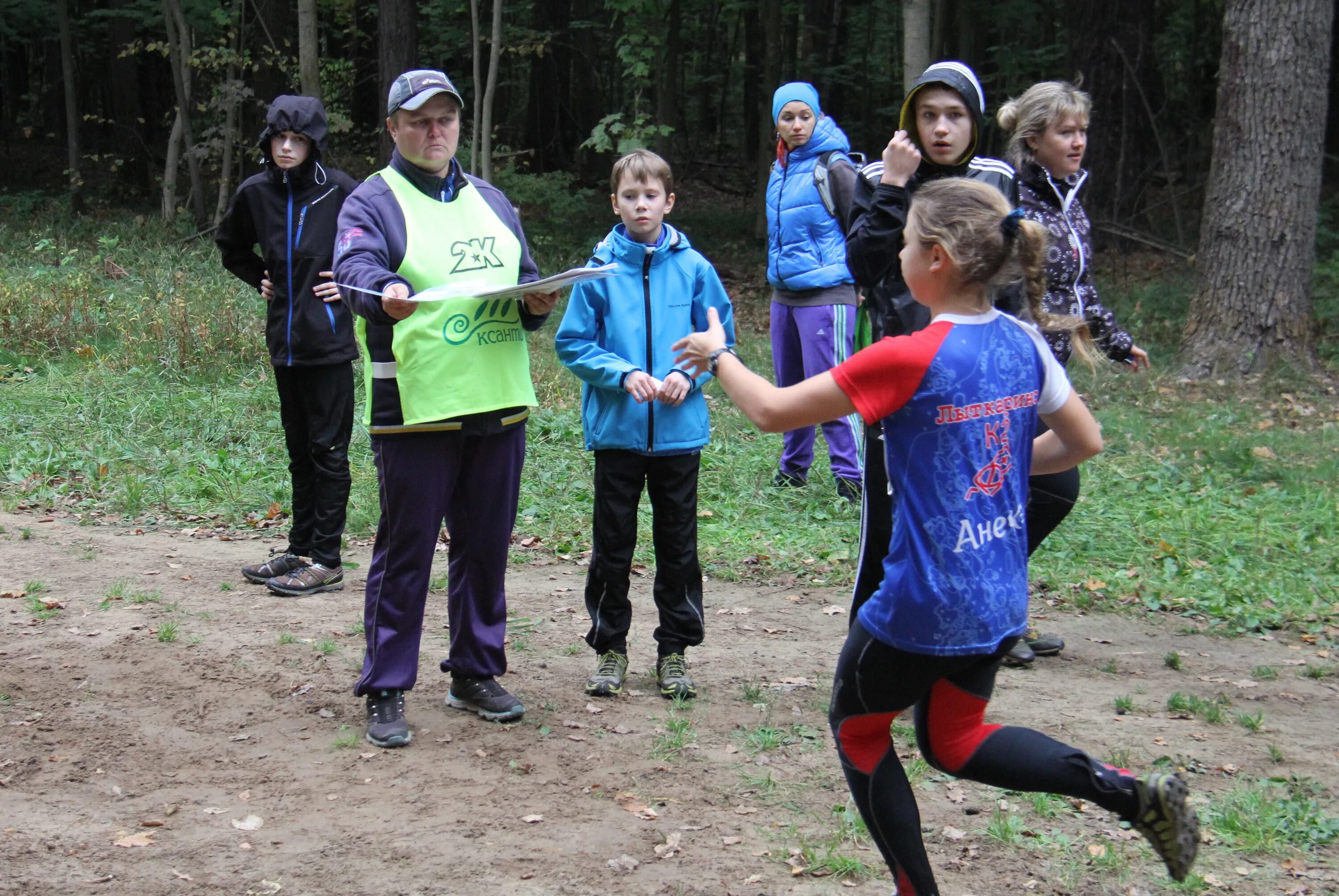 баскетбол в 9 школе. футбольное поле школа 5 лыткарино. олимп лыткарино 55+футбол. баскетбольная команда в городе челябинске. фк лыткарино 2010.