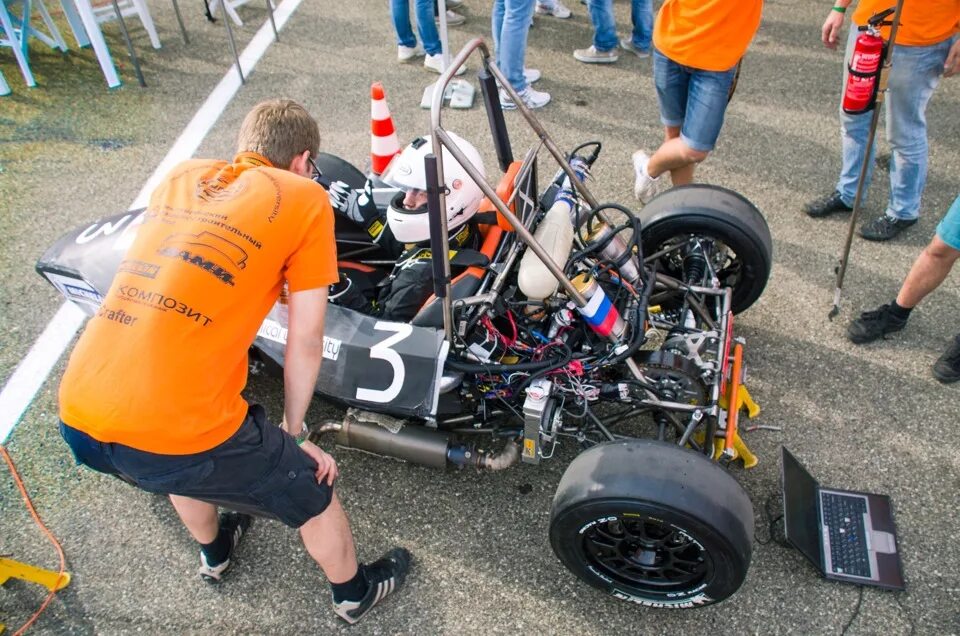 Формула студент МГТУ им Баумана. Formula student МГТУ. Рама формула студент. Bauman Racing Team Болид.