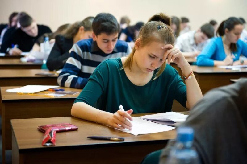 Учеба в вузе. Этапы школьных олимпиад. После окончания основной школы ты можешь. Школьники на олимпиаде. Перспективы после окончания школы 8 типа.