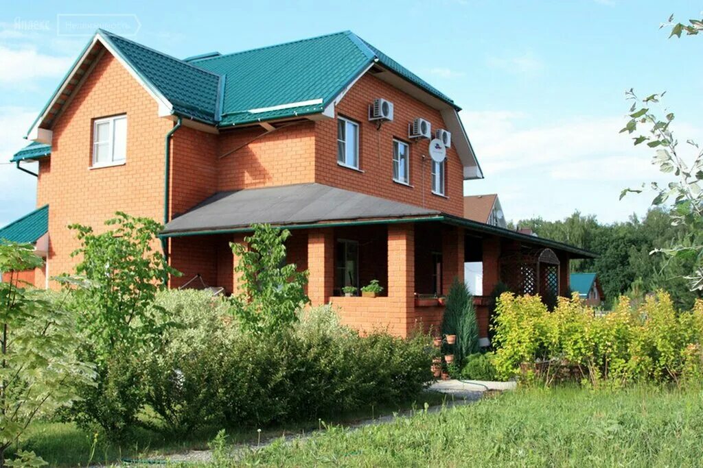 кирпичный дом с участком. циан луга недвижимость. г луга улица рабочая 22. деревня брод лужского района. продажа дома.