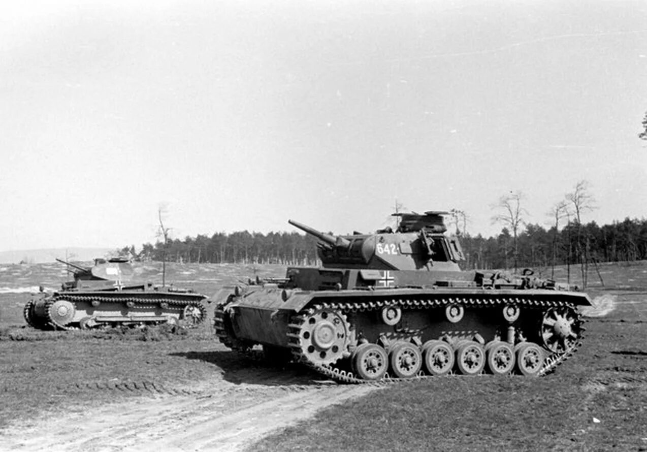 15 Танковая дивизия вермахта PZ III. 15 Танковая дивизия вермахта PZ II. 31 Полк 5 танковая дивизия вермахта. 31 Танковый полк 5 танковая дивизия вермахта.