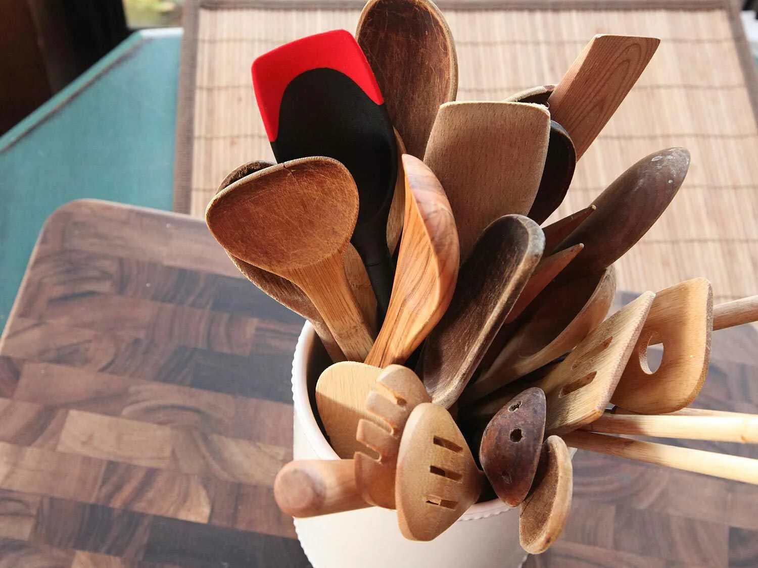 Ложки на даче из кругов дерева. Wooden Spoon. Гадание на деревянных ложках. Wooden Sticks in Cooking. Best wooden