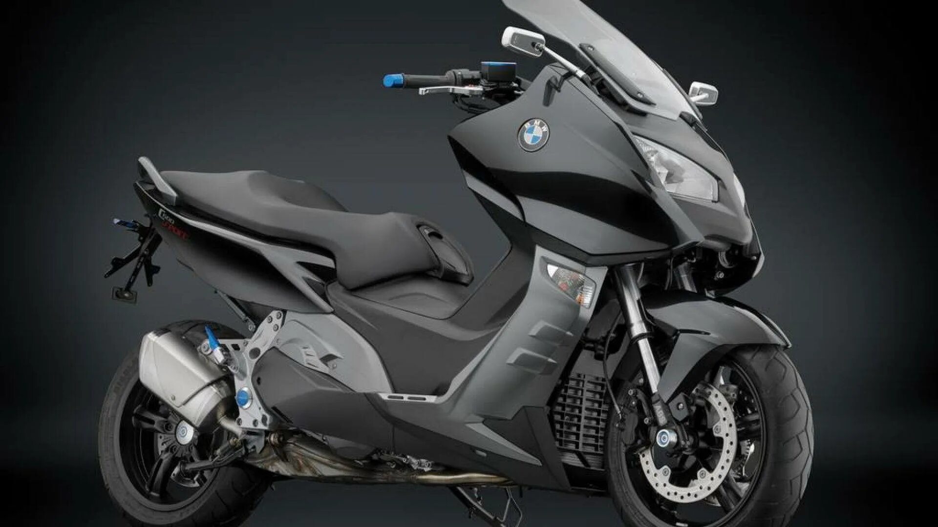 Глушитель BMW c600 Sport. BMW 600. Скутер БМВ 600 кубов. BMW 328c.