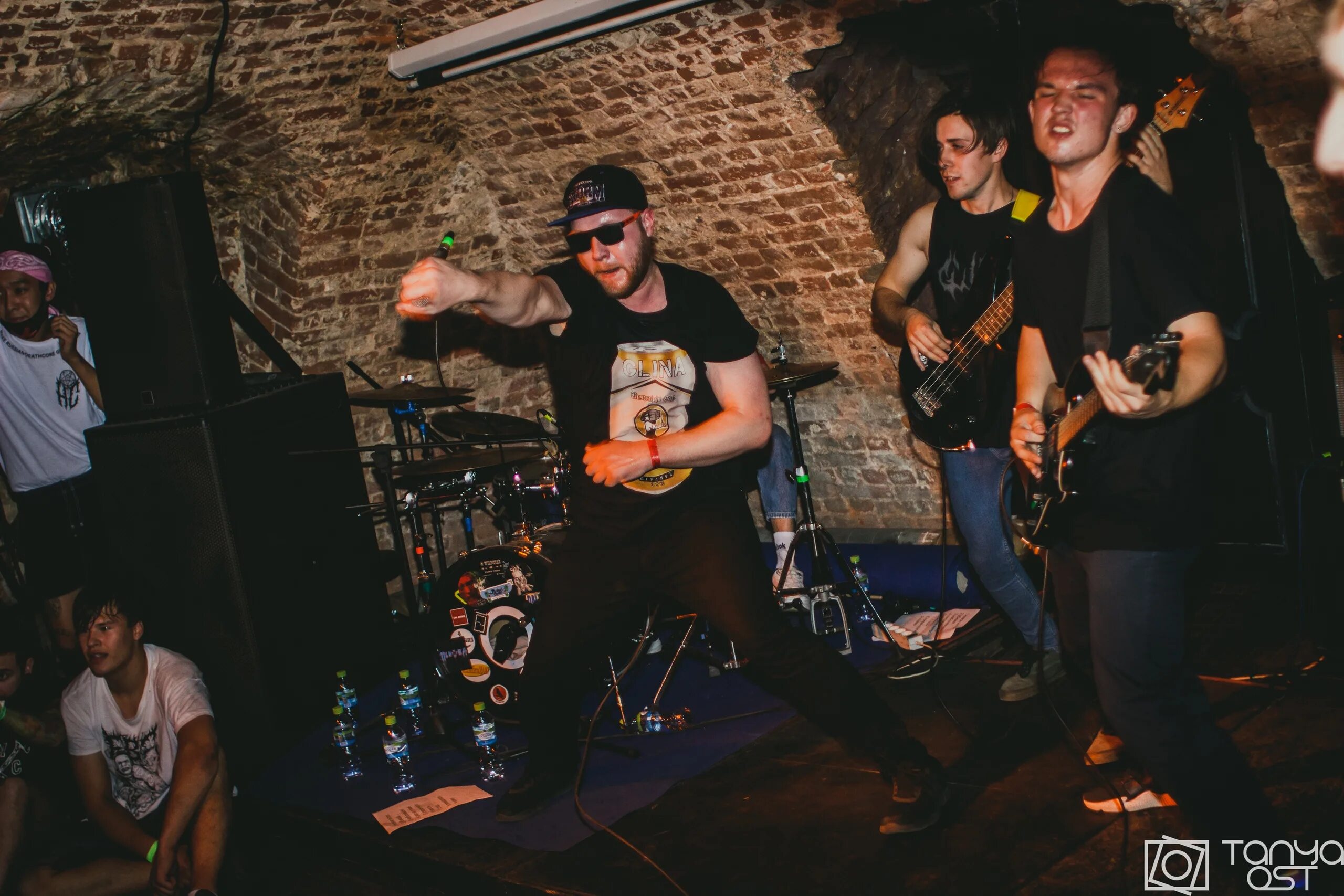 Still live. Группа glina хардкор Брянск. Mosh'ogg Refuge. Mosh Crew.