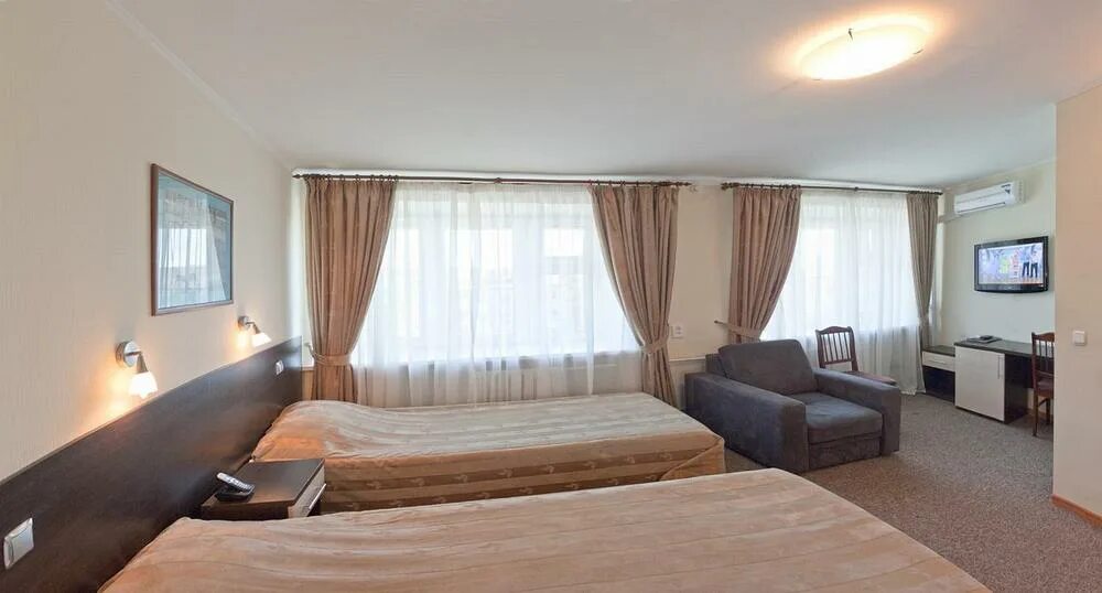 Doubletree by hilton казань. где остановиться в казани в центре. где остановиться в казани в центре. гостиница iq казань. победы.