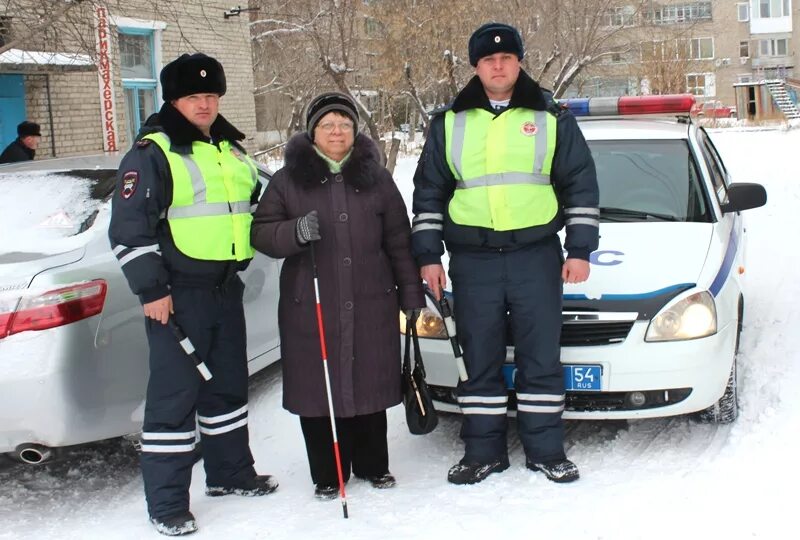 Завтра в татарске. Сотрудники ГИБДД В Новосибирской области. Сотрудники ГАИ Татарск. ГИБДД Татарск Новосибирская область. ДПС Татарск сотрудники.