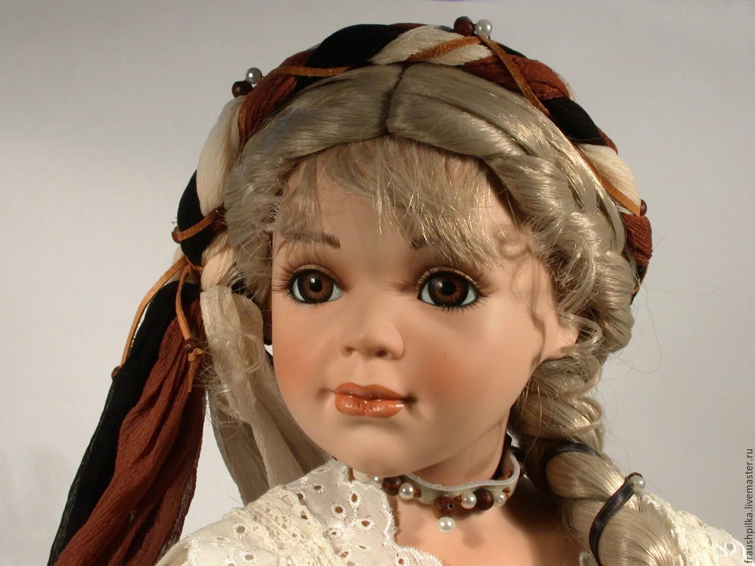 Кукла фарфоровая. Немецкие фарфоровые куклы. Красивые фарфоровые куклы. Фарфоровые куклы коллекционные.