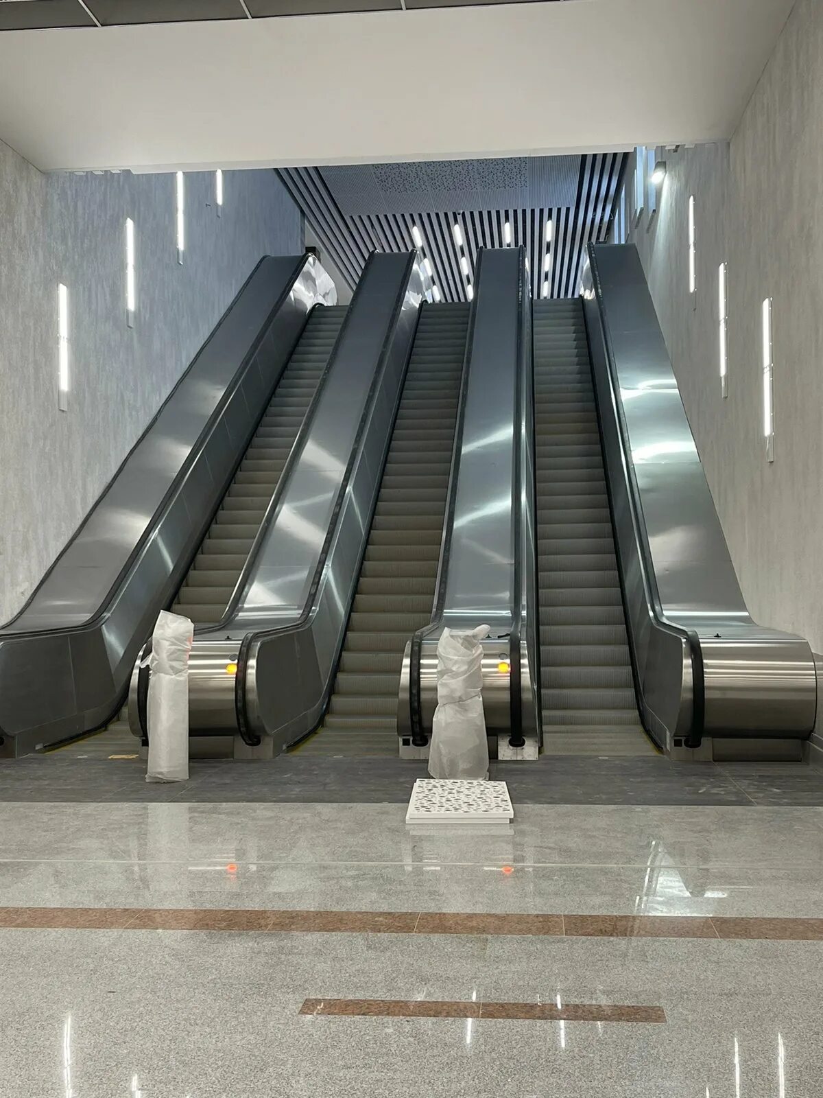 Спортивная станция метро новосибирск дата открытия. Открылась станция спортивная. Спортивная станция метро новосибирск дата открытия. Открылась станция спортивная. Открылась станция спортивная.