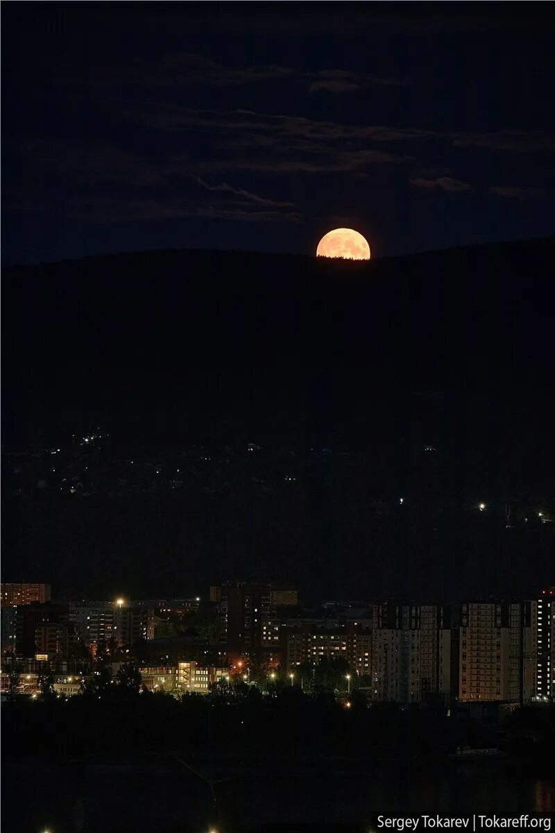 лунное затмение красноярск. луна сегодня красноярск. луна над киевом. затмение в красноярске. луна сегодня красноярск.