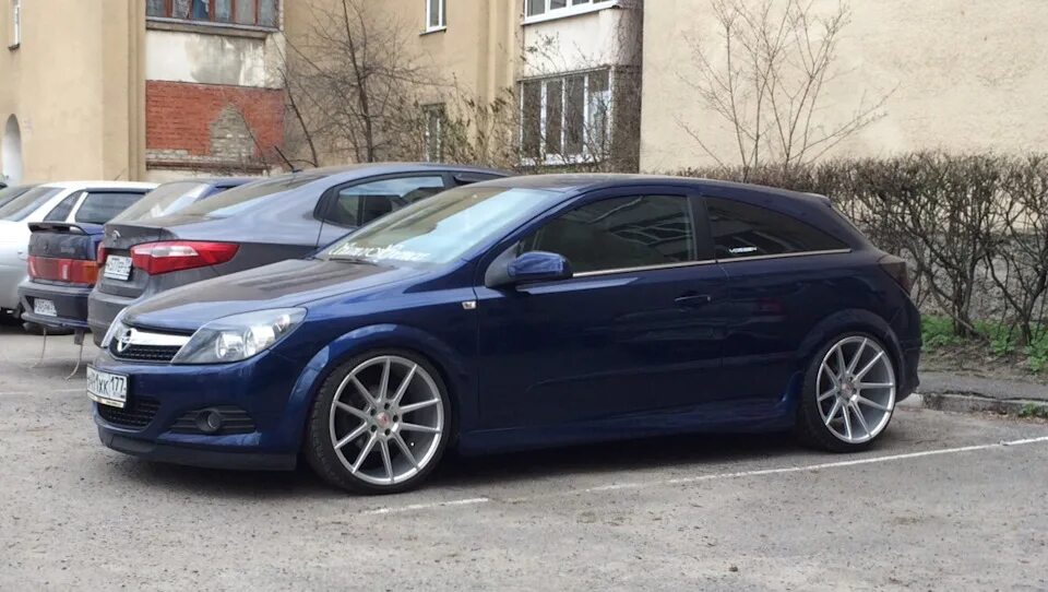 Opel Astra H 2.0 бензиновый 2007 The Malicious 5D OPC на DRIVE2