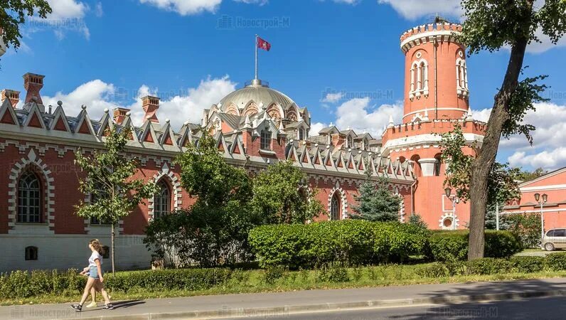 Московский версаль. Петровский путевой дворец парк. Петровский парк Москва. Московский Версаль Петровский путевой дворец. Район Петровский парк Москва.