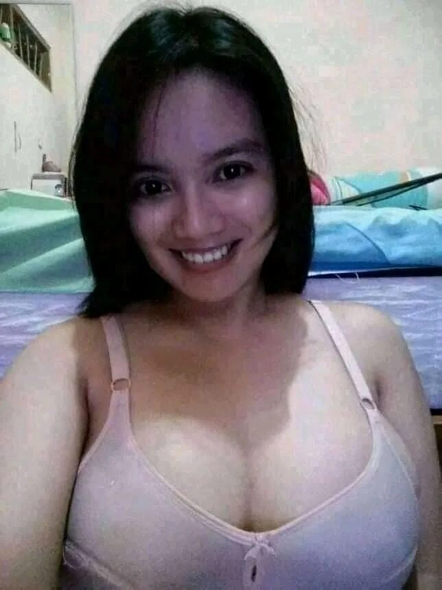 Indo live indo sub. Abg sma Colmek 2021. Tante Sarah sange. Индонезийка сискиселфи. Azlina juslina.