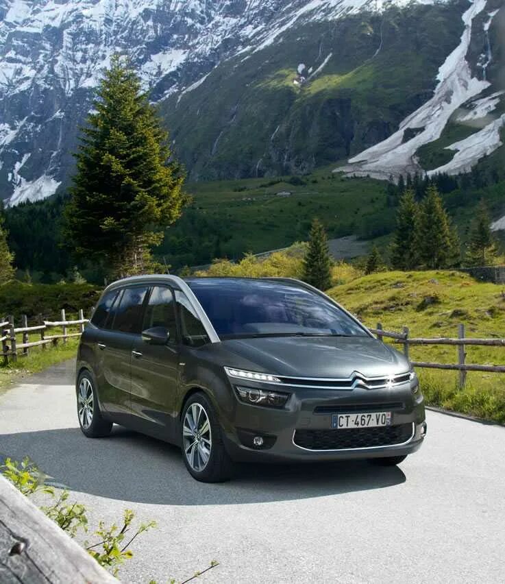 Марка ситроен страна. Citroen c4 Picasso. Citroën c4 Picasso Grand. Citroen c4 Grand Picasso. Citroen c4 Grand Picasso 2016.