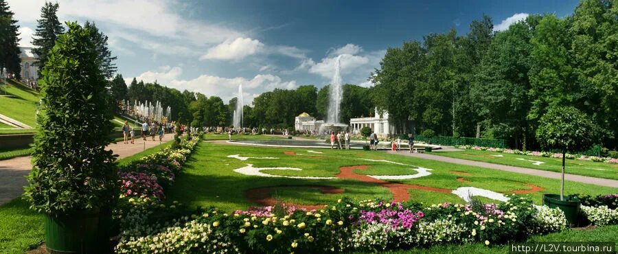 Парк есенина на дыбенко. Какие парки бесплатные в спб. Какие парки бесплатные в спб. Овсянниковский сад санкт-петербурга. Коронный фонтан в летнем саду.