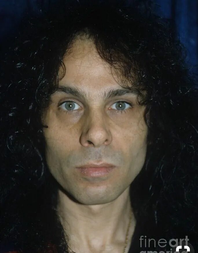 James dio. Ронни дио. Ronnie James Dio.