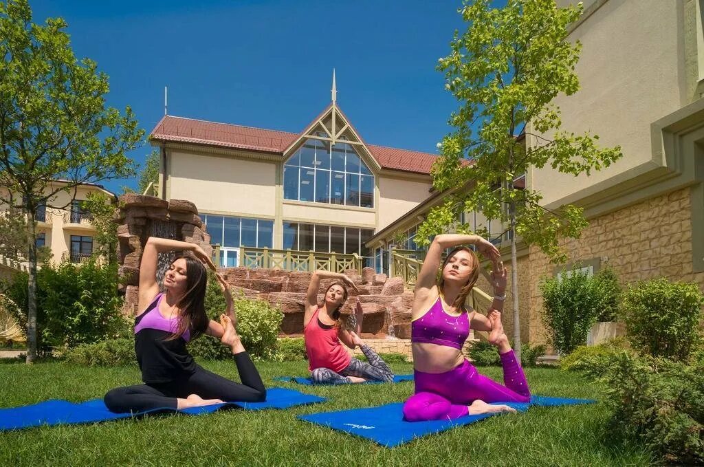 Сайт алеан довиль анапа. Resort spa doville 5 анапа. отель анапа фэмили довиль. alien family doville анапа. «alean family doville» / «алеан фэмили довиль» отель.