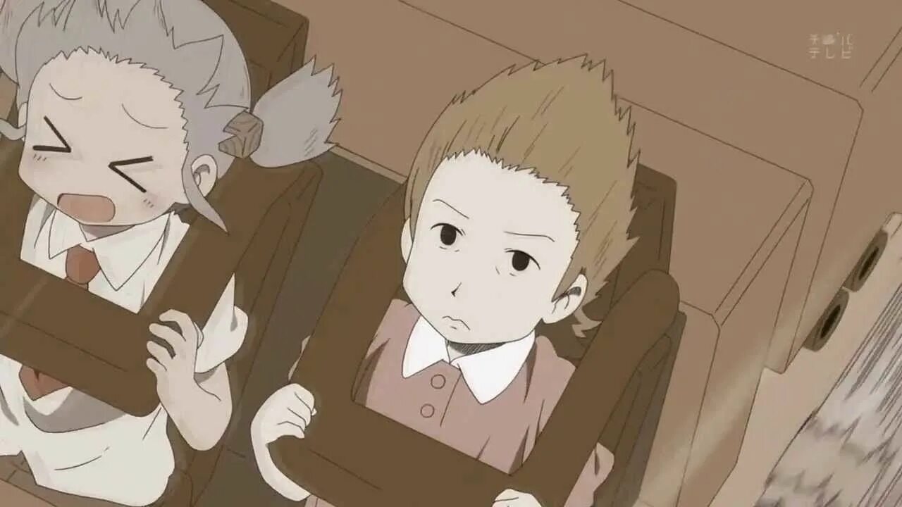 She was lost. Nichijou yukko. Nichijou Aioi Lost. Aioi yukko. Мелочи жизни козел.