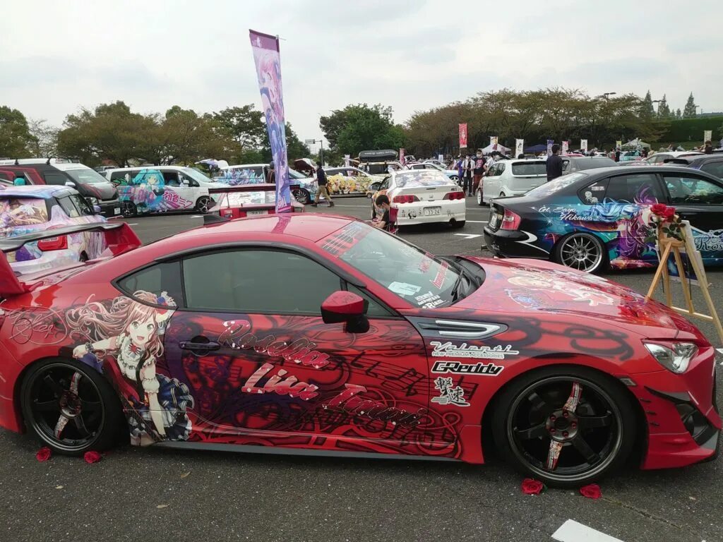 Эстетика японских автомобилей. Silvia s15 japan. Япония машины видео. Популярные тачки в японии. Nissan silvia s15 стэнс.