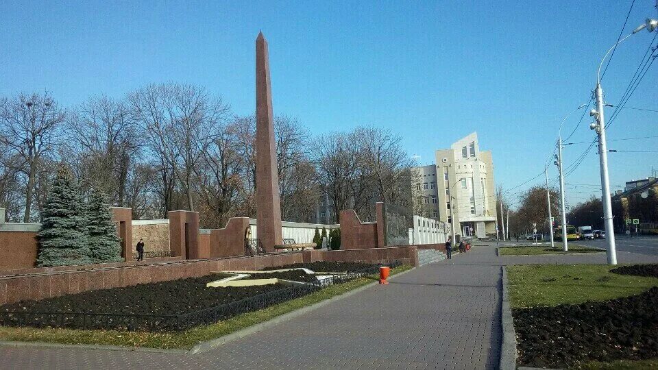 будапешт памятники на площади героев. будапешт площадь королей. площадь героев 7. вена площадь героев. площадь героев проспект андраши.