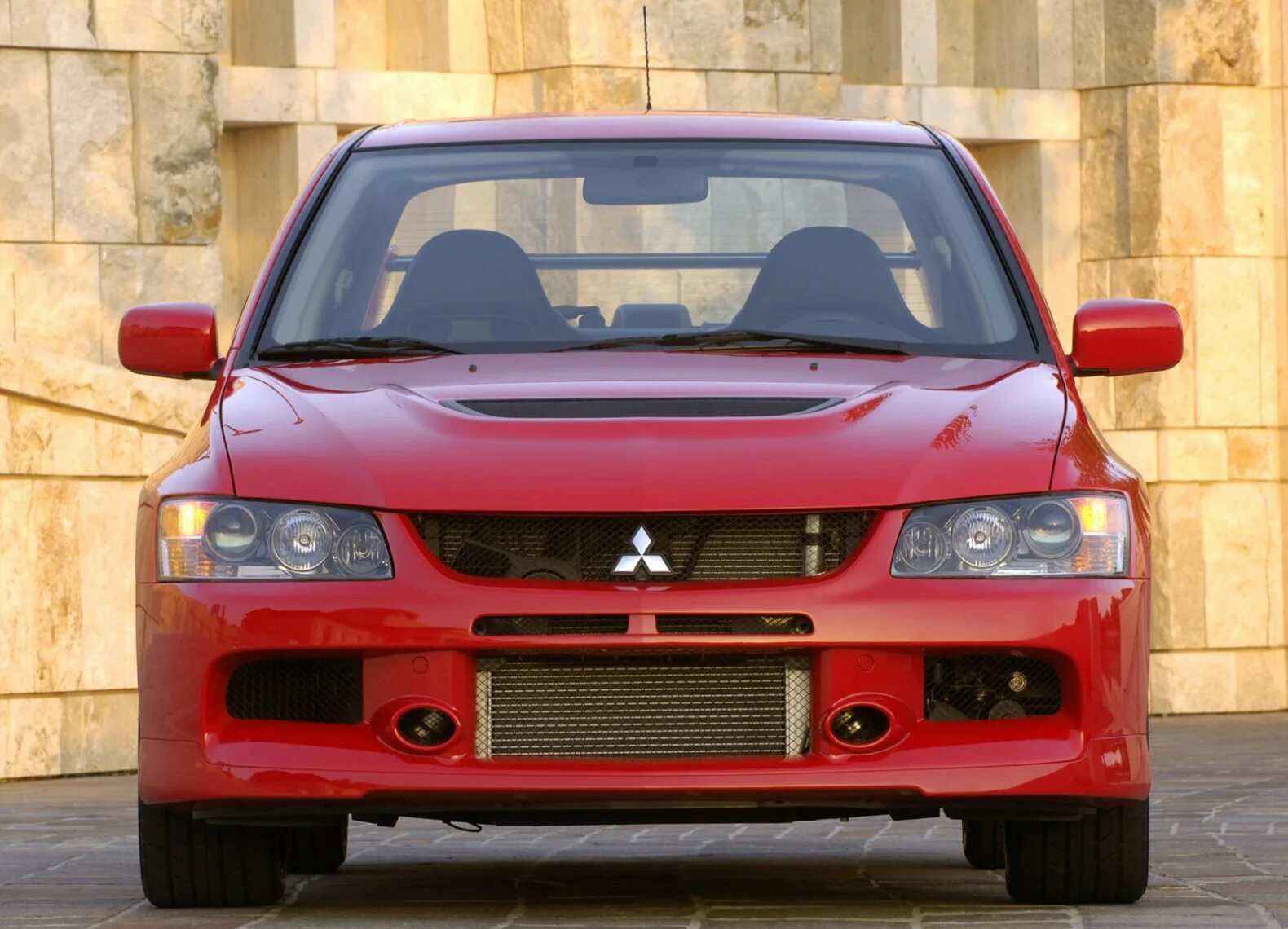 Первая мицубиси. Mitsubishi Lancer Evolution 8. Митсубиси Лансер Эволюшн 9. 2006 Mitsubishi Lancer Evolution IX Mr. Мицубиси Лансер Эволюшн 2005.