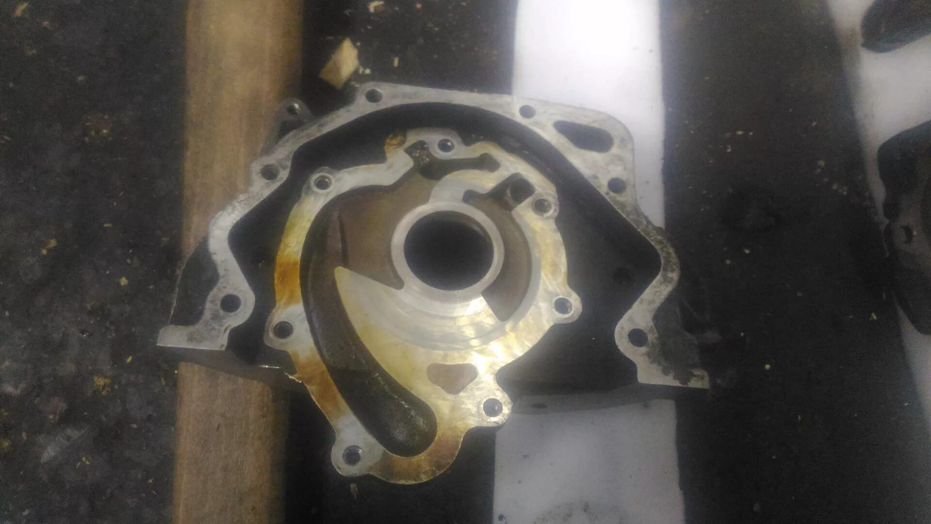 Масляный насос вышел из строя. X17dtl масляный насос. Масляный насос к4м рено. Масляный насос вышел из строя. Масляный насос xray.