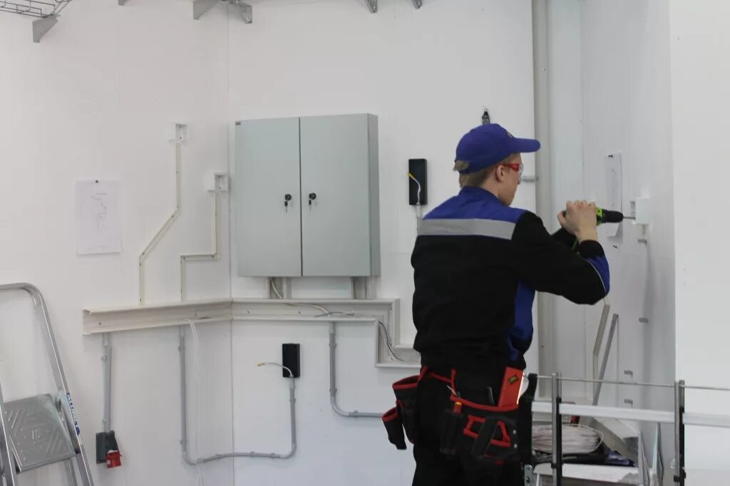 Ворлдскиллс по электромонтажу. Чемпионат электромонтаж. Worldskills компетенция электромонтаж. Инфраструктурный лист worldskills электромонтаж. Стенд электромонтаж.