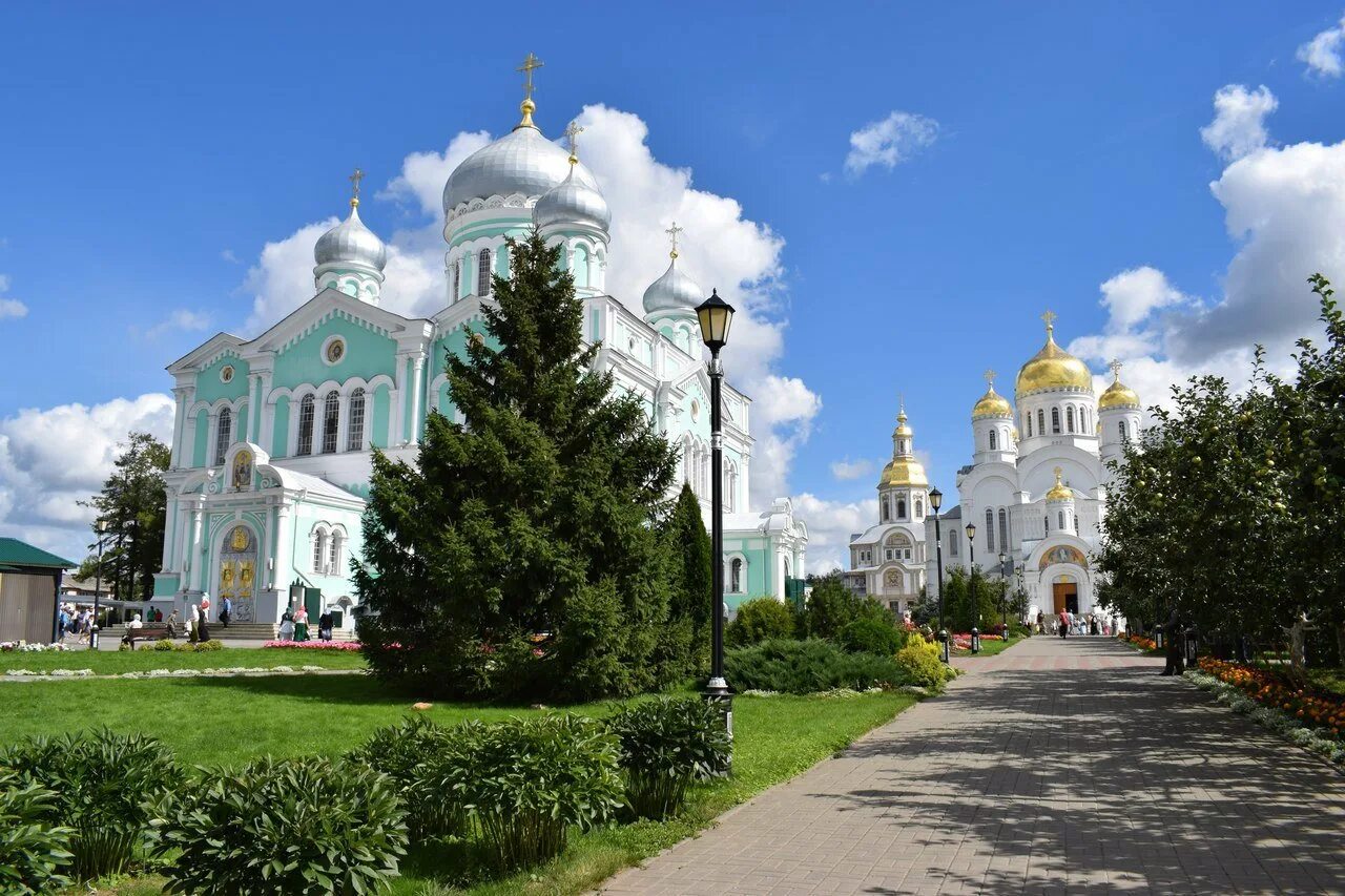 Свято троицкий дивеево. Дивеевский монастырь Нижний Новгород.