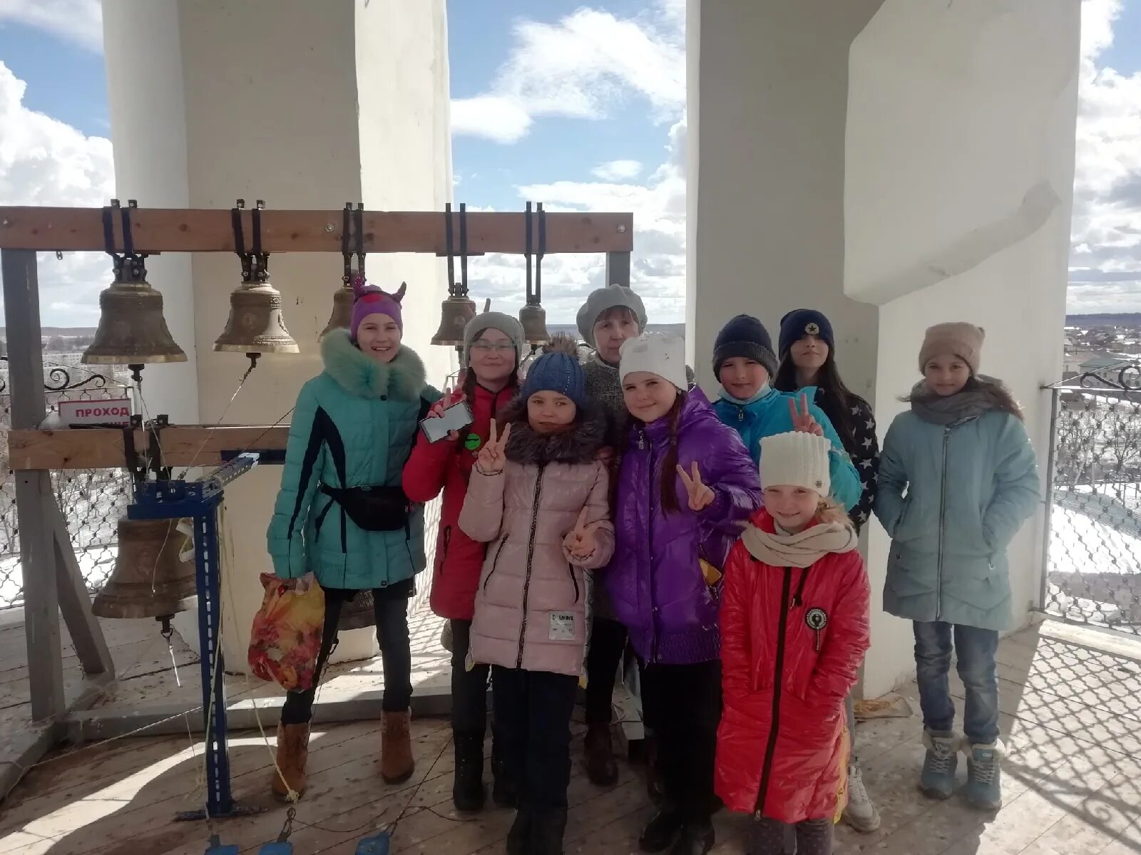 экскурсия на колокольню. болхов колоколов в. ряжск. суздаль смотровая площадка на колокольне. троицкий церковь новозыбков колокольный звон.