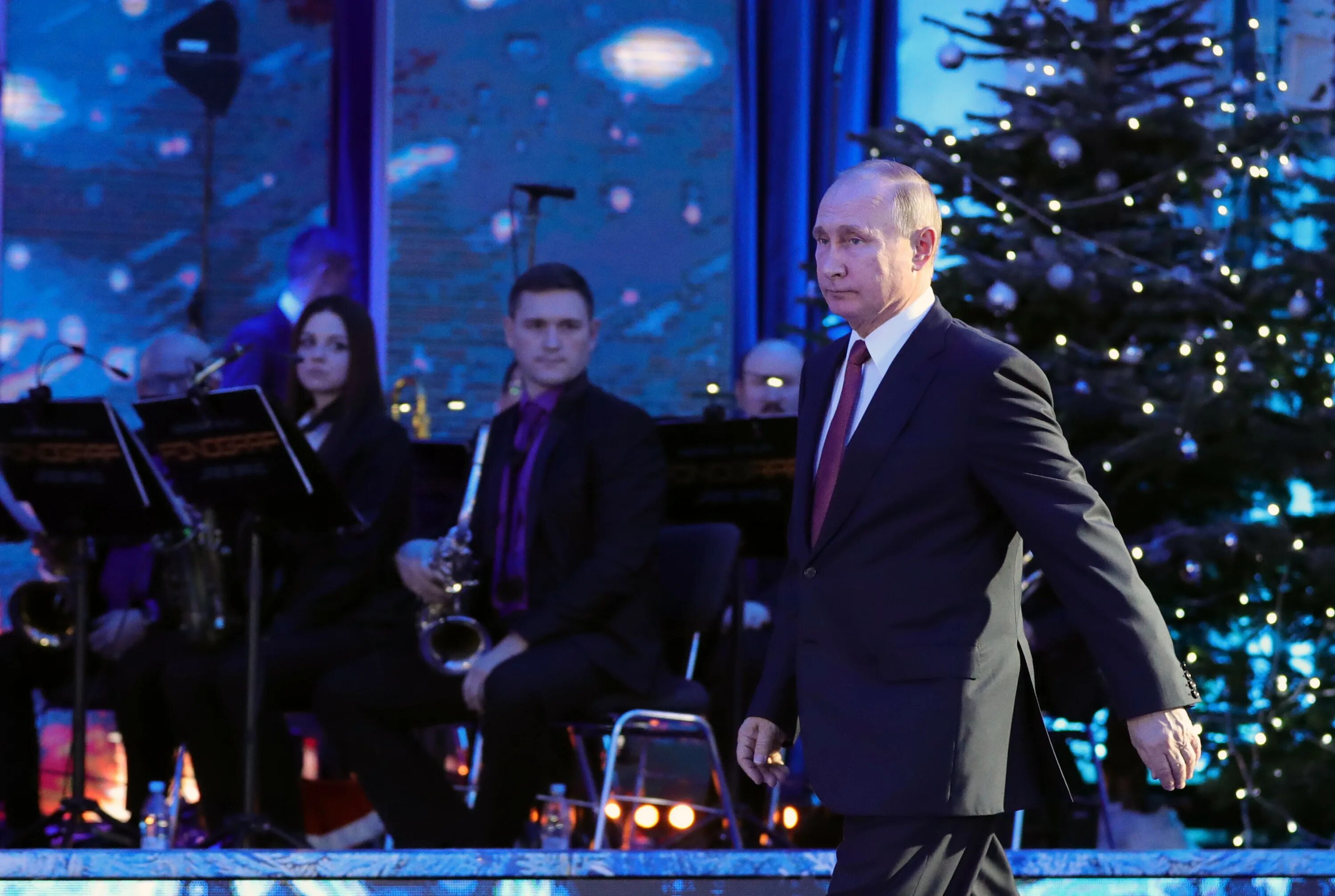 Президентский новый год. Новогоднее обращение Путина 2016. Новогодний прием в Кремле.