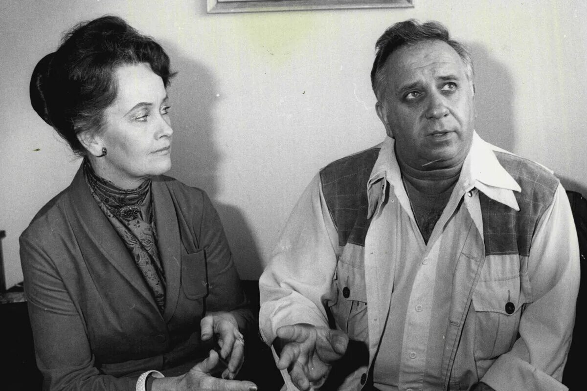 семья лорейн. Ed and lorraine warren. лорейн ворен.