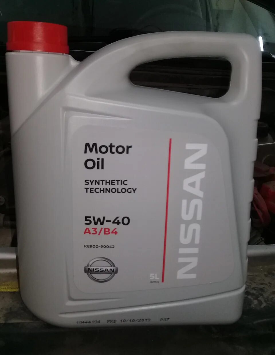 Моторное масло ниссан 5w30. Масло моторное nissan 5w40 допуски. Масло в двигатель ниссан альмера 1. Масло в двигатель ниссан альмера 1. 5.